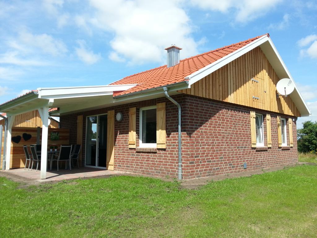 Ferienhaus Eichhoernchen Oberlangen Extérieur photo